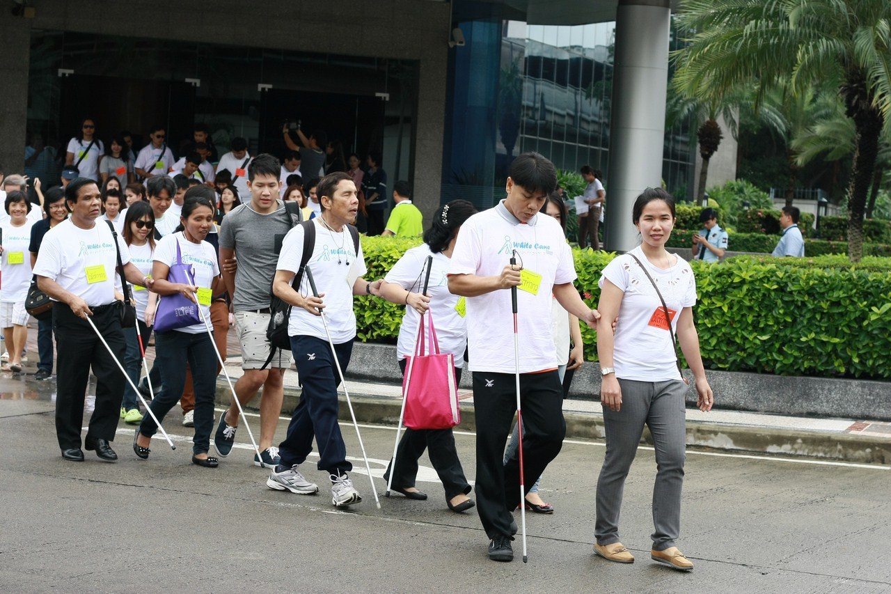 กิจกรรมเดินไม้เท้าขาว